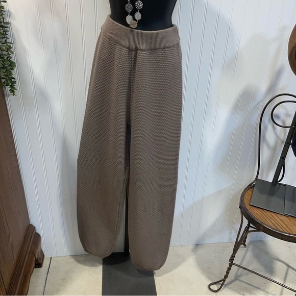 Rae made Brown Knit Cardigan and Pants Set small - Picture 3 of 7